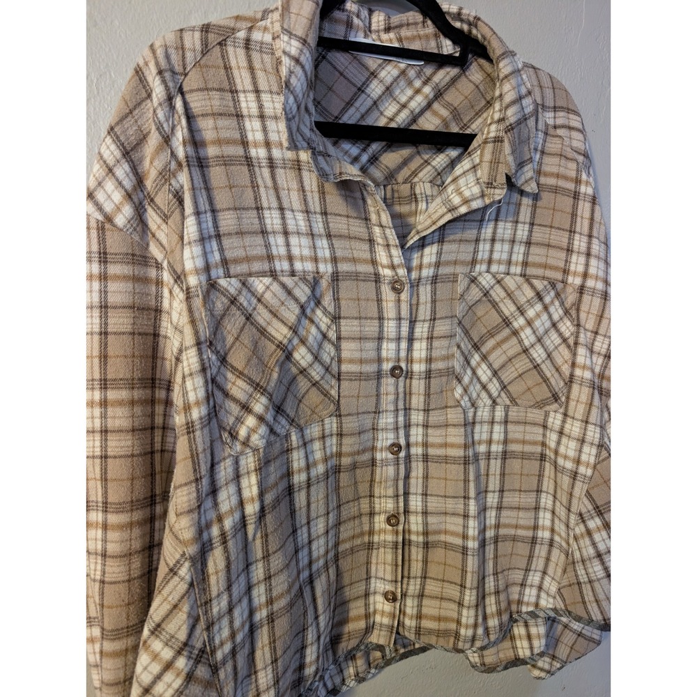 Altar'd State Plaid Flannel Shirt Women's Large Beige Brown Oversized Button Up - Picture 2 of 4
